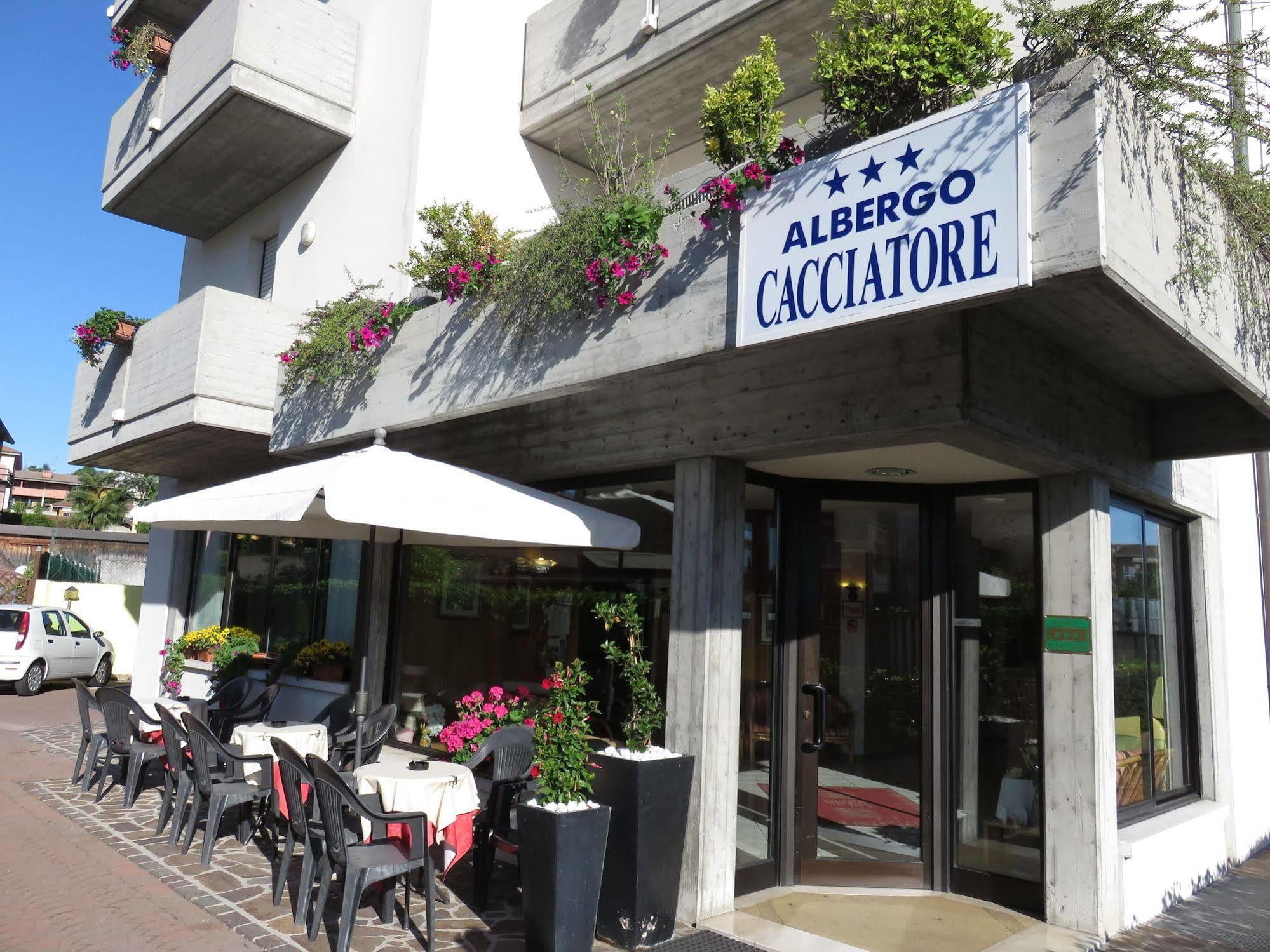 Albergo Al Cacciatore Desenzano del Garda Exterior foto